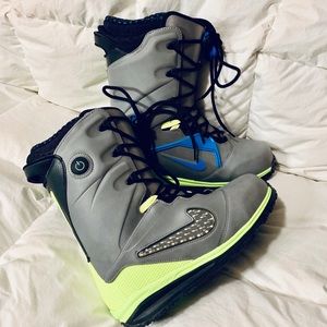 nike light up snowboard boots